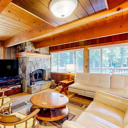 Villa Tranquil Treehouse Haven à Tahoe City Extérieur photo
