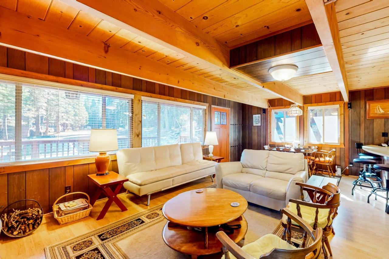 Tranquil Treehouse Haven Hébergement de vacances Tahoe City